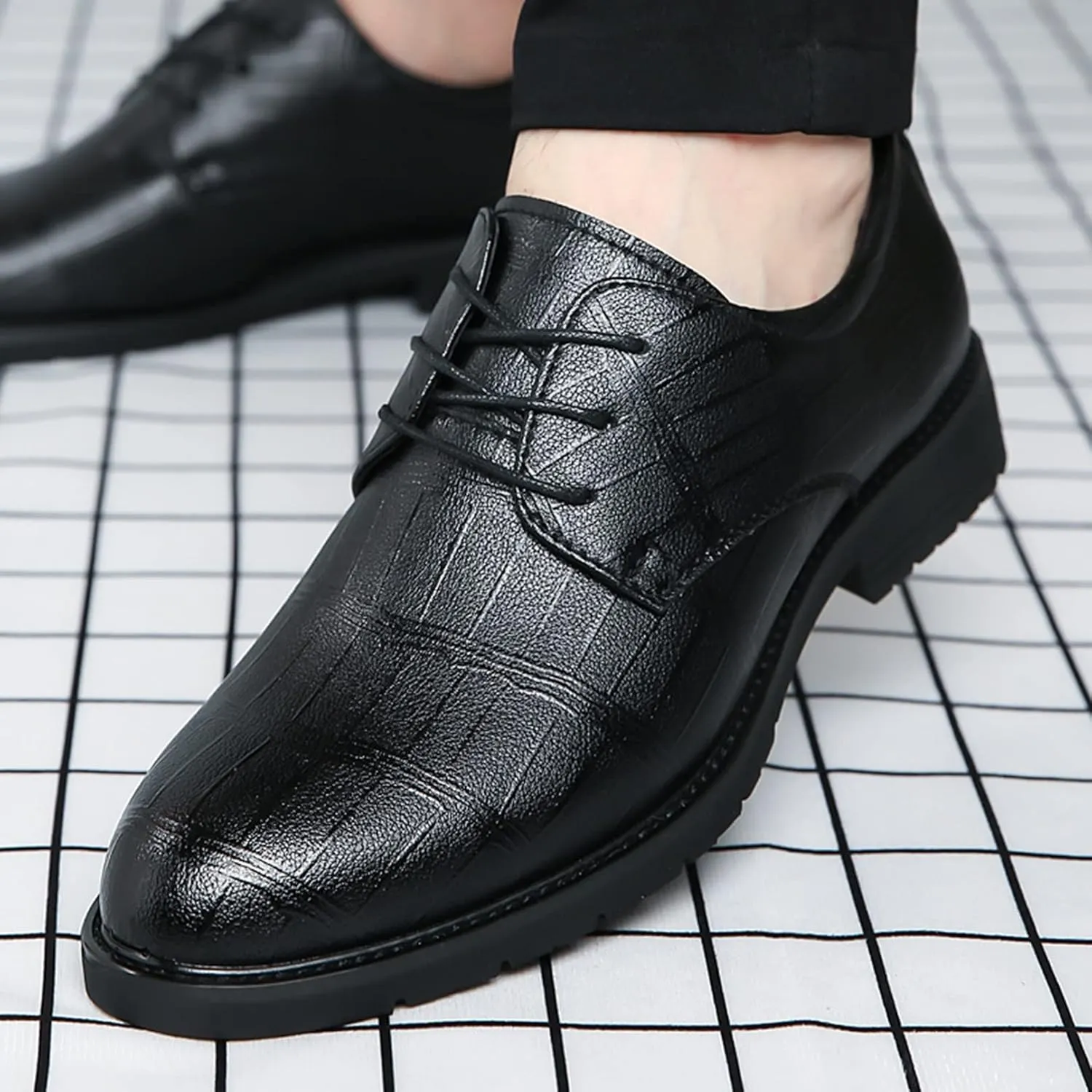 Mens Lace Up Derby Shoes Pointed Toe Leather Shoes for Men Business Formal Dress